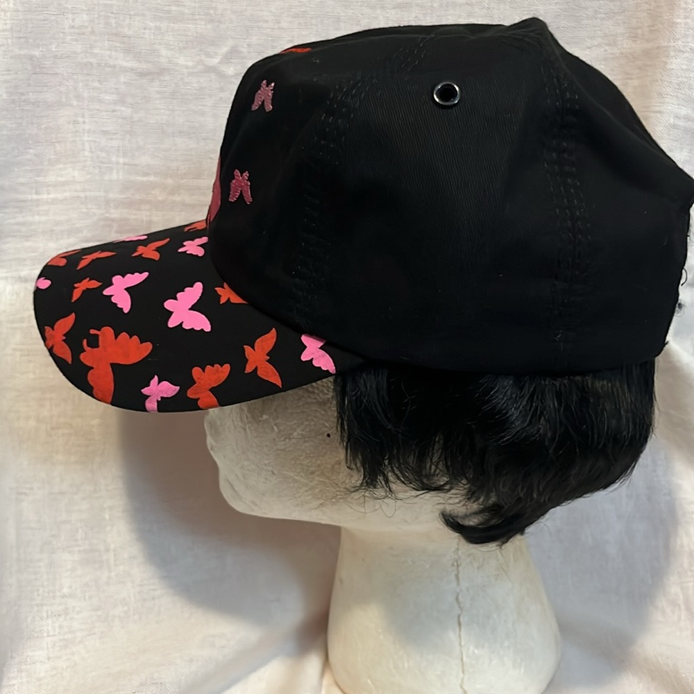 Butterfly Pink Ribbon Cure Ball Cap. - Picture 5 of 6